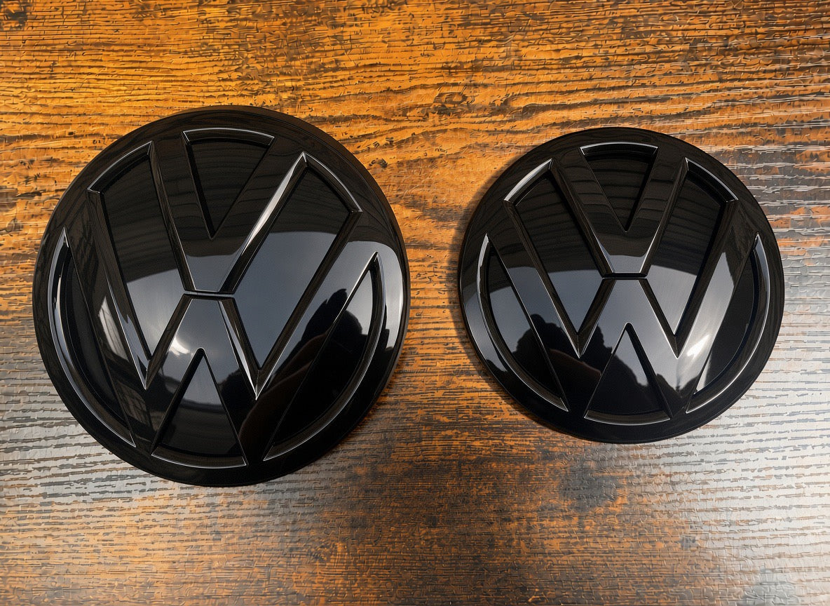Volkswagen Caddy MK4 Gloss Black Badge Set – Front Grille & Rear Emblem