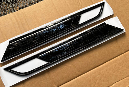 VW Transporter T6.1 Bulli Front Wing Badges Left & Right Gloss Black 2019-2024