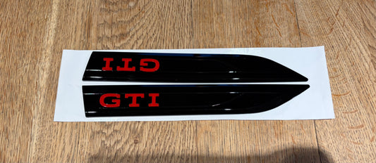 VW Golf MK8 / MK8.5 GTI Side Wing Badges – Gloss Black & Red (Pair)