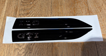 VW Golf MK8 / MK8.5 GTI Side Wing Badges – Gloss Black & Chrome (Pair)
