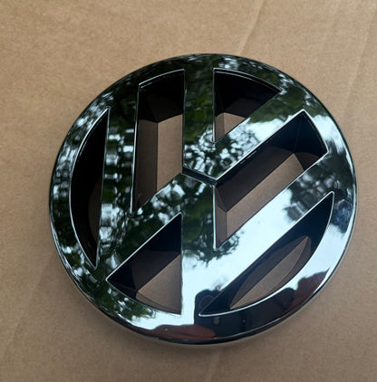 Golf Mk5 Front Chrome Grille Badge Emblem 2003–2009 GTI GT TDI R32